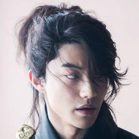 45 Provocative Long Hairstyles for Men Who Get It Mens Ponytail Hairstyles, Man Ponytail, Long Hairstyles For Men, Mens Medium Length Hairstyles, Korean Men Hairstyle, Man Bun Hairstyles, Long Hair Ponytail, Men's Long Hairstyles, Stylish Haircuts