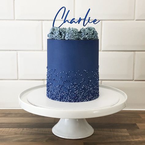 Simple Man Cake, Cakes For Males, Cake For Men Simple, Blue Men Cake, Simple Cake For Men, Blue Cakes For Men, Simple Cakes For Men, Blue Cake Design, Men Birthday Party Ideas Decoration Blue