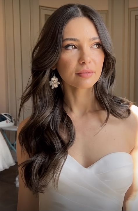 Wedding Hair Down With Barrette, Formal Hair Down Long Waves, Wedding Hairstyles Down Wavy Loose Curls Side Part, Loose Curls Wedding Guest Hair, Loose Hair Wedding Styles, Soft Waves For Long Hair, Wedding Blowout Hair Loose Waves, Bridal Glam Waves Middle Part, Down Wavy Wedding Hair