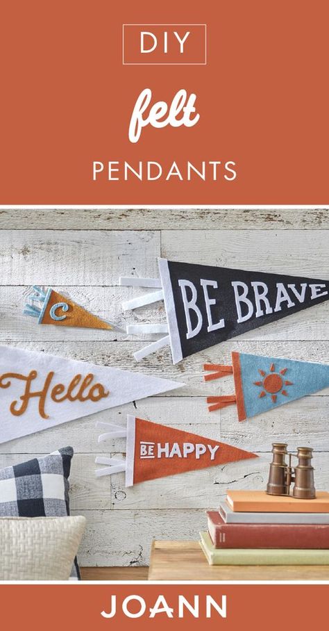 Diy Felt Flag Banner, Diy Felt Name Pennant, Diy Camp Flag, Felt Pennants Diy, How To Make Felt Pennants, How To Make A Pennant Flag, Diy Felt Flag, Diy Felt Bunting, Diy Pennant Flag