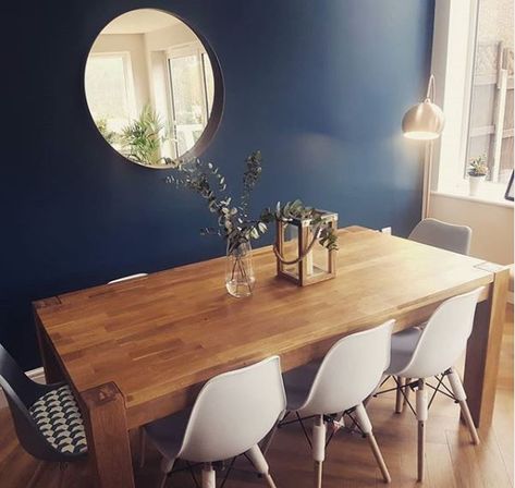 Navy Blue Wall Dining Room, Dining Room Decor Navy Walls, Navy Feature Wall Dining Room, Navy Blue Dining Room Decor, Pallet Blue Dining Room Table, Navy Blue Wallpaper Livingroom, Blue Dining Room Decor, Blue Feature Wall, Dining Room Blue