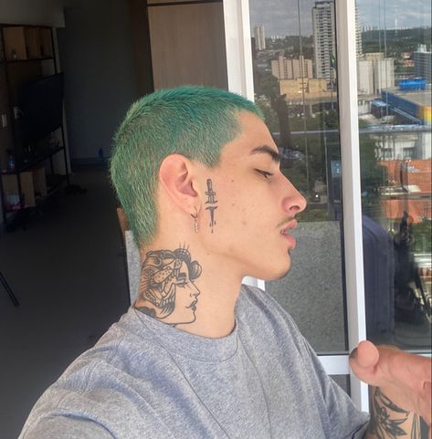 Buzzcut Ideas Men, Light Blue Buzzcut, Mens Hair Colour Ideas, Blue Buzzcut Men, Pastel Buzzcut, Teal Hair Men, Teal Buzzcut, Colored Shaved Head, Colored Buzzcut Men