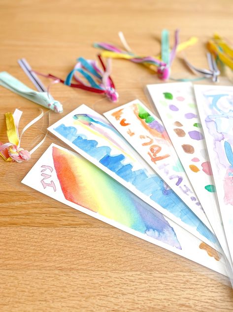 Bookmarks Diy Kids, Homemade Bookmarks, Homemade Books, Bible Bookmark, Bible School Crafts, Bookmark Craft, Personalized Bookmarks, Bookmarks Kids, Watercolor Bookmarks