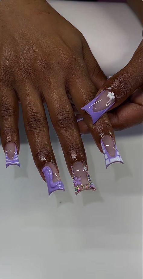 Short Dark Purple Acrylic Nails Design, Simple Freestyle Nails, Valentine S Day Nail, Nails With Puff Ball, Eye Makeup On Brown Skin, Baddie Spring Nails, Short Nail Designs Purple, Short Purple Acrylic Nails, Purple Nail Inspo Acrylic