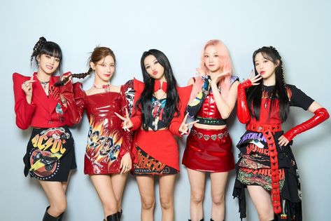 Tomboy Outfits, Doja Cat, Extended Play, Kpop Outfits, Wallpaper Pc, Stage Outfits, Kpop Fashion, G I Dle, Kpop Girl Groups