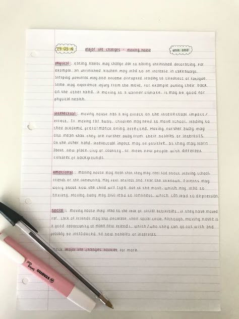 Example Notes Ideas, School Writing Aesthetic, Minimalist School Notes, Aesthetic Writing Notes Ideas, Neat Notes Aesthetic Layout, Notes Ideas Minimalist, Pretty Notes Simple, Aesthetic Notes Minimalist, Neat Notes Ideas