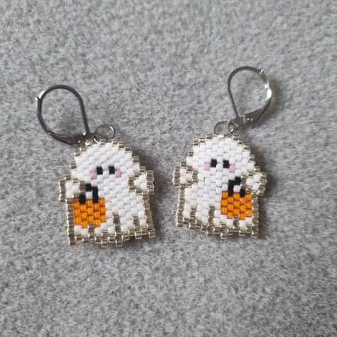 Beaded Owl Earrings Patterns, Halloween Seed Bead Earrings, Halloween Seed Bead, Halloween Jewelry Diy, Halloween Beaded Jewelry, Beaded Halloween, Seed Bead Projects, Seed Bead Crafts, Art Perle