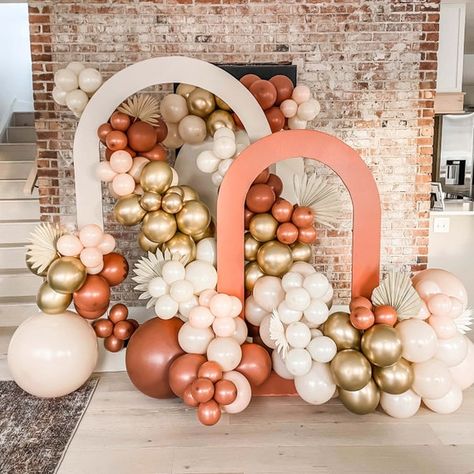 Boho Balloon Garland Kit PREMIUM Rustic Muted Boho Bridal - Etsy Boho Western Balloon Garland, Fall Boho Birthday Party, Terracotta Balloon Garland, Terracotta Balloon Arch, Burnt Orange Bachelorette Party, Burnt Orange Balloon Garland, Burnt Orange Bridal Shower Ideas, Burnt Orange Baby Shower Ideas, Rustic Balloon Arch