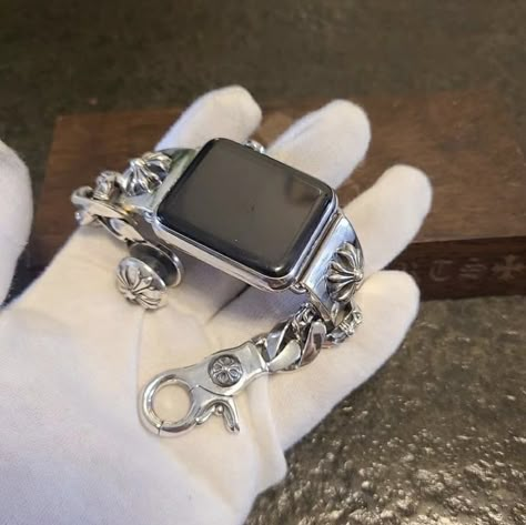 chrome hearts - sterling silver - apple watch - jewelry - fashion Chrome Hearts, Grunge Jewelry, Dream Jewelry, Dope Jewelry, Jewelry Inspo, Funky Jewelry, Piercing Jewelry, Jewelry Lookbook, Cute Jewelry