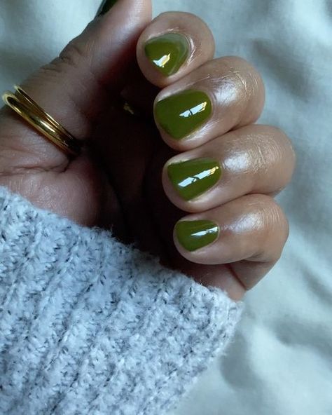 Moss Nails, Nails Nailpolish, Holiday Trends, Nail Tutorials, Holiday Nails, Nail Lacquer, Winter Nails, Sacramento, Nail Art