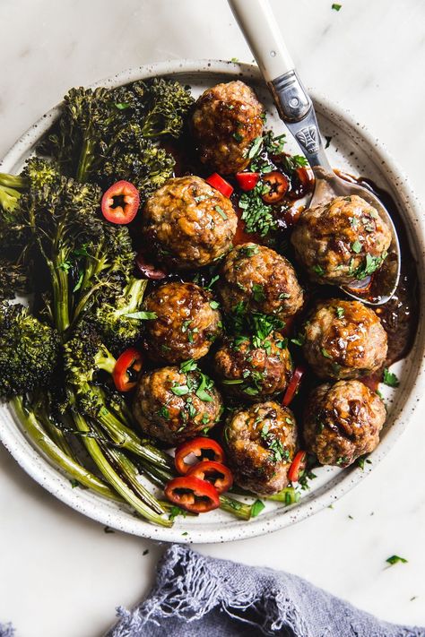 These pork meatballs are sweet with a teriyaki glaze with a small kick of heat (fully adjustable for even your pickiest eater) served up with roasted broccoli. Homemade Baked Meatballs, Homemade Meatballs Easy, Homemade Meatballs Recipe, Meatball Dishes, Baked Meatballs, Teriyaki Meatballs, The Modern Proper, Modern Proper, Teriyaki Glaze