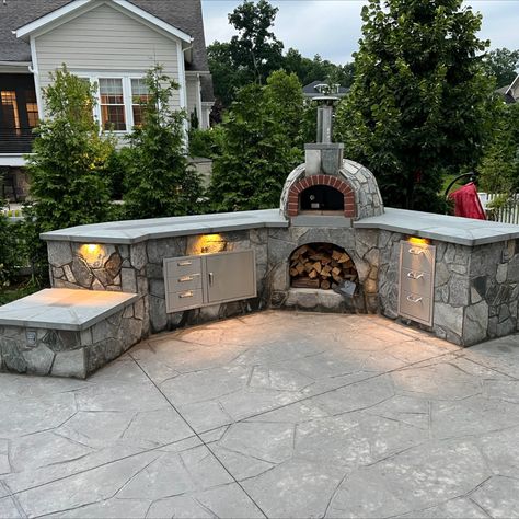 Amit K loves the size of his oven and "the fun of starting a fire and seeing it burn!" We love the stone, steel, and concrete combination of textures and complimentary grey hues in his outdoor kitchen and Casa90 pizza oven build. #Casa90 #pizzaovenkit #Woodfiredcooking Outdoor Pizza Oven Area, Oven Size, Stone Pizza Oven, Pizza Oven Outdoor Kitchen, Steel And Concrete, Pizza Oven Kits, Oven Outdoor, Wood Fired Cooking, Clay Oven