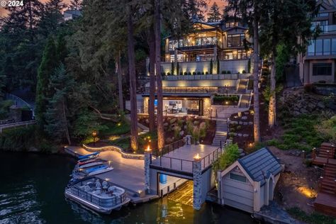 Rear view of the 9,273 Sq. Ft. Property in Lake Oswego, OR. Lake Oswego Oregon, Pool Shed, Porch House Plans, Ranches For Sale, Lake Oswego, Lakefront Homes, Contemporary Cottage, Mansions For Sale, Contemporary Style Homes