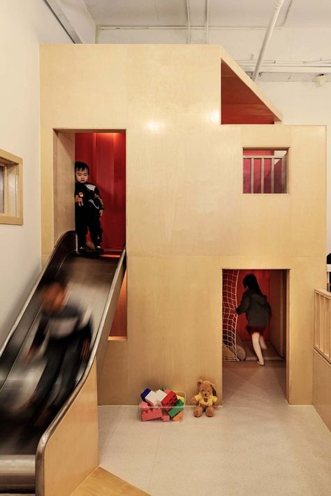 Gallery of Ledeer Daycare Center / Credohus - 12 Childcare Center Design, Daycare Architecture, Modern Daycare Design, Playground Architecture, Preschool Designs, Daycare Design, Kindergarten Design, Kids Daycare, Daycare Center