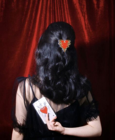 Witch Film, The Love Witch Movie, The Love Witch, Valentine Photo Shoot, Spell Books, Crystal Balls, Lover Girl, Halloween Photoshoot, Valentine Photo