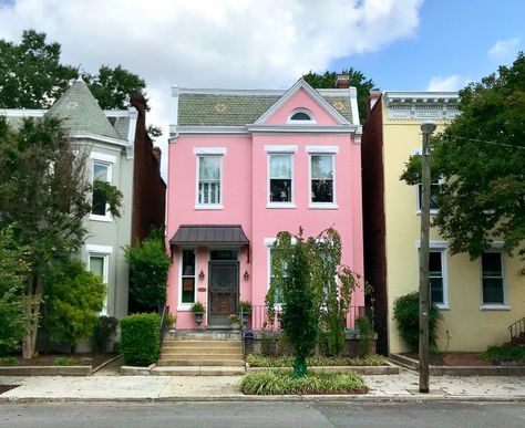 Young House Love | Fan District Richmond, VA Black Staircase, Narrow Hallway Decorating, Young House, Floating Stairs, Young House Love, Painted Stairs, Unusual Homes, Narrow Hallway, Diy Decorating