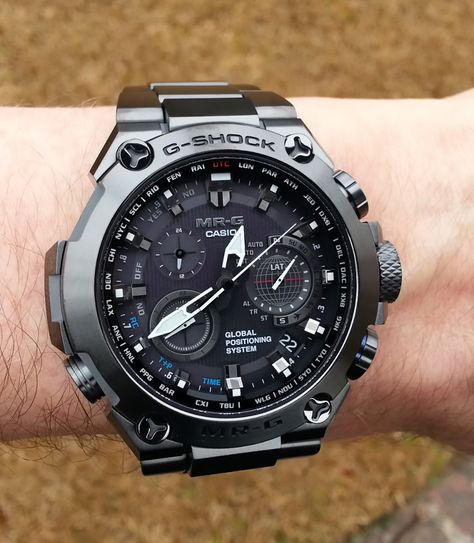 G Shock Watches Mens, Victorinox Watches, Casio G Shock Watches, Stylish Watches Men, Fancy Watches, Premium Watches, Amazing Watches, Best Watches For Men, Expensive Watches