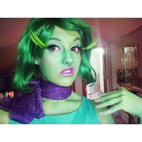 Pin for Later: 77 Drop-Dead-Gorgeous Halloween Costumes For Rainbow Hair Colors Disgust from Inside Out Green Wig Costume Ideas, Costumes With Green Hair, Green Hair Costume Ideas, Green Hair Halloween Costumes, Green Wig Costume, Characters With Green Hair, Disgust Costume, Rainbow Hair Colors, The Best Halloween Costumes