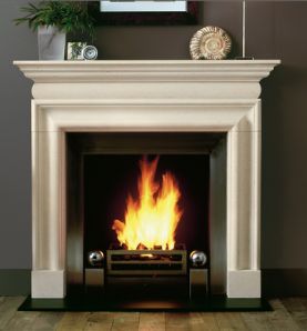 my favourite georgian fire surround Transitional Fireplaces, Georgian Fireplace, Chimney Decor, Limestone Mantel, Georgian Fireplaces, Georgian Interiors, Limestone Fireplace, Traditional Fireplace, Georgian Homes