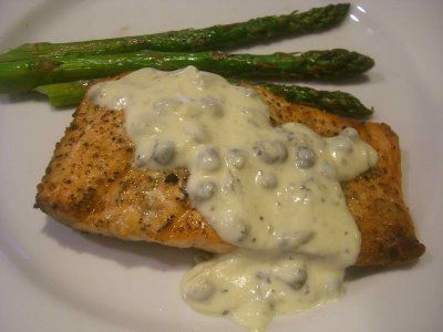 SALMON WITH CREAMY LEMON CAPER SAUCE Salmon Dinners, Creamy Lemon Sauce, Recipes Sauces, Lemon Caper Sauce, Caper Sauce, Sauce For Salmon, Lemon Salmon, Elegant Food, Cooking Book