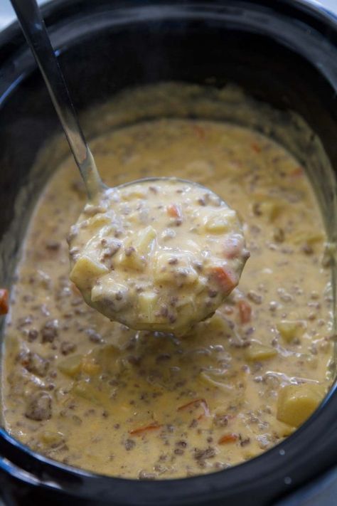 Slow Cooker Cheeseburger Soup, Cheeseburger Soup Crockpot, Cheese Burger Soup Recipes, Cheeseburger Soup, Crock Pot Recipes, Crockpot Soup Recipes, Cheese Burger, Crockpot Dishes, Crock Pot Soup