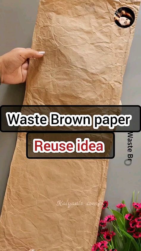 Newspaper Diy Decoration, Brown Craft Paper Ideas, Brown Paper Art Ideas, Creative Crafts For Adults Room Decor, Craft With Newspaper Creative, Cardboard Crafts For Adults, Brown Paper Crafts Diy, Brown Paper Bag Decoration Ideas, How To Make Paper Look Vintage