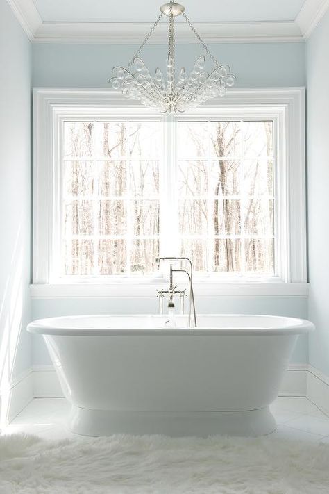 Glass Bubbles Chandelier over Roll Top Bathtub - Transitional - Bathroom Lighting Over Freestanding Bathtub, Bathroom Light Over Tub, Light Above Tub, Light Above Bathtub, Chandelier Above Bathtub, Chandelier For Bathroom, Bathroom Chandelier Over Tub, Bathtub Chandelier, Chandelier Over Bathtub