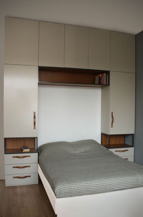 Small Bedroom Storage, Small Room Design Bedroom, Bedroom Cupboard Designs, Dekorasi Kamar Tidur, Wardrobe Design Bedroom, Bedroom Bed Design, Bed Furniture Design, Small Room Design, Comfortable Bedroom