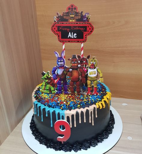 Torta en chantilly personalizada de Five Nights at Freddys Fnaf Birthday Party Ideas Cakes, 5 Nights Of Freddy Birthday Party Ideas, Fivenightsatfreddys Party, Fnaf Party Ideas, Five Nights At Freddy's Birthday Cake Ideas, 5 Nights Of Freddy Cake, Five Nights At Freddy's Cake, Fnaf Cakes, Fnaf Cakes Birthdays