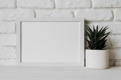 Beautiful blank frame concept | Free Photo #Freepik #freephoto #frame #border #space #modern Frame Mockup Free, Acrylic Photo Prints, Logo Design Love, Horizontal Frame, Blue Desk, Photo Frame Wallpaper, Photo Frame Design, Framed Photo Collage, Black Background Wallpaper