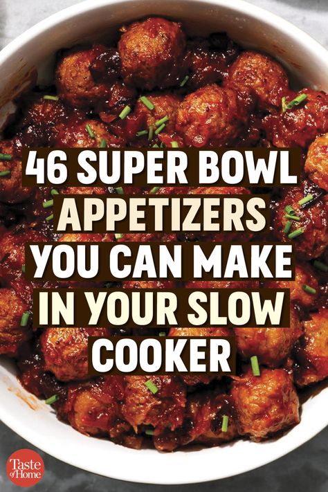 Super Bowl Appetizers, Football Food Appetizers, Superbowl Food Appetizers, Easy Super Bowl, Slow Cooker Appetizers, Football Party Foods, Crockpot Appetizers, Party Bites, Bowl Party Food