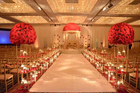 Indian Wedding Banquet Hall, Indian Wedding Venue, Wedding Banquet Hall, Wedding Reception Hall, Frugal Wedding, Wedding Mandap, Chicago Wedding Venues, Indian Wedding Reception, Wedding Venue Decorations