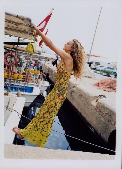 Olivia Vinten Summer Fashion Editorial Vogue Turkey 2021 Cover Beach Fashion Editorial, Olivia Vinten, Elle Spain, Patchwork Vest, Resort Fashion, Fashion Photography Inspiration, Cover Story, Photo Style, Ancient Ruins