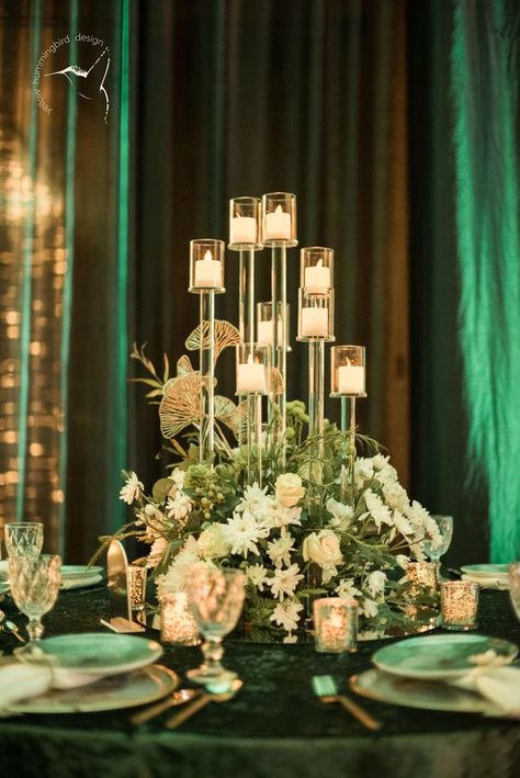 Emerald City Theme, Green Nikkah, Emerald City Wedding, City Wedding Reception, Gala Centerpieces, Quince Decor, Party Like A Rockstar, Gala Themes, Emerald Green Weddings