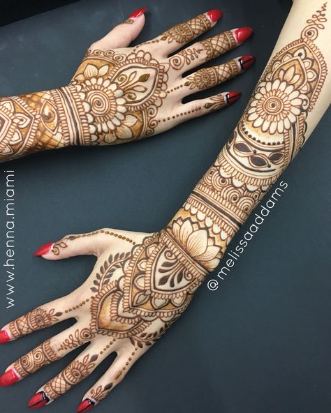 Mid Arm Henna Design, Henna Hand And Arm, Full Arm Mehendi, Full Arm Henna Tattoo, Whole Arm Henna, Henna Mehndi, Belly Dancers, Henna Art, Henna Design