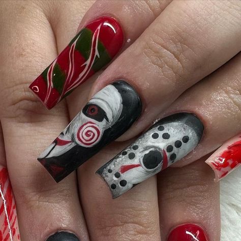 'Clari' on Instagram: "Spooky/ halloween nails!! Dm to book. #nailsnailsnails #nailsbyclarii #nailsdesign #halloweennails #halloween #columbusnailtech #ohio #ghostface #pennywise #jasonvoorhees" Jason Halloween Nails, Saw Nails Halloween, Terrifier Nails, Pennywise Nail Art, Jigsaw Nails, Pennywise Nails, Friday The 13th Nails, Jason Nails, Horror Movie Nails