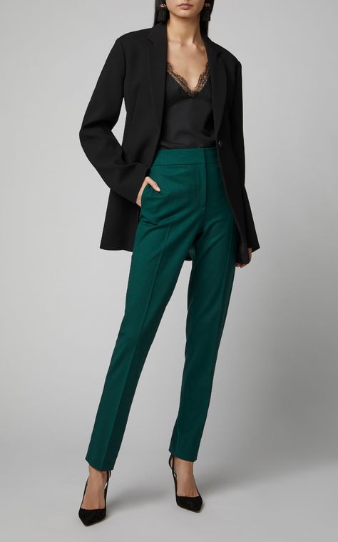 Black And Emerald Outfit, Green Professional Outfit, Teal Pants Outfit Work, Green Dress Pants Outfit, Green Trouser Outfit Women, Pantalon Outfit Dames, Emerald Green Pants Outfit, Green Outfit Women, Emerald Green Outfits