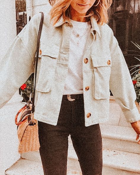 Instagram Photos Ideas, Shirt Jacket Womens, Trendy Jackets, Spring Coat, Happy Vibes, Fall Coat, Mode Inspo, Baby Outfits, Fall Jackets