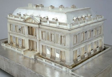 Model of the Duke Mansion which currently is the Fine Arts Dept of New York University. The mansion was designed by architect Horace Trumbauer. Horace Trumbauer, Classical Architecture House, Georgian Estate, Duke Mansion, Beverly Park, Mansion Exterior, Southern House, Classic Building, French Style Homes