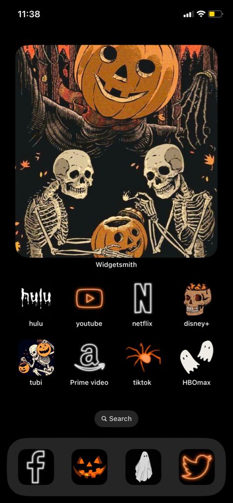 #spooky #halloween #icons #iphone #pumpkins Halloween Iphone Theme, Iphone Theme, Halloween Icons, Iphone Layout, Theme Halloween, Phone Themes, Spooky Halloween, Pumpkins, Photo Editing