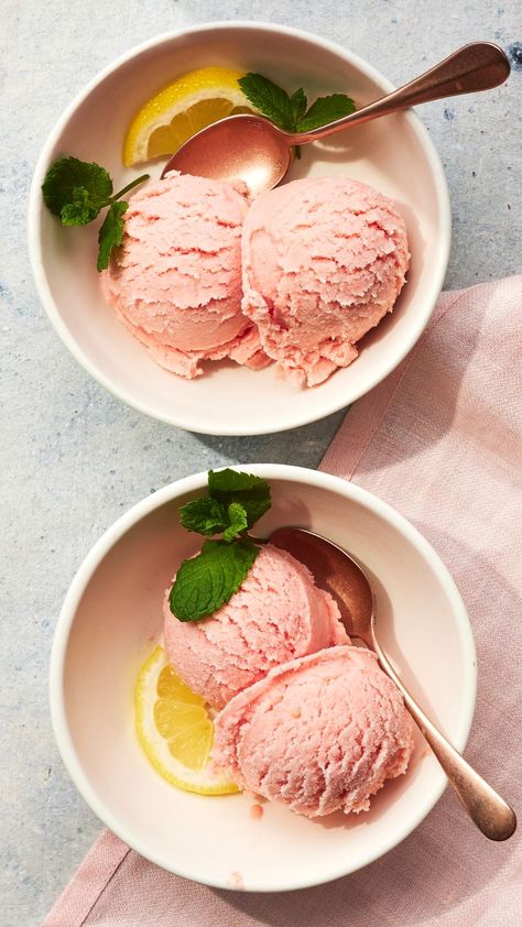 Watermelon Sherbet Watermelon Sherbert, Watermelon Sherbet Recipe, Watermelon Sherbet, Sherbet Recipes, Easy Summer Side Dishes, Watermelon Ice Cream, Frozen Watermelon, Watermelon Ice, Homemade Ice Cream Recipes