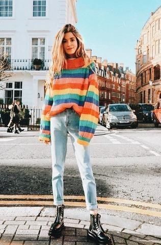 Rainbow Sweater Outfit, Bohemian Sweater, Americana Vintage, Pullovers Outfit, Knitting Sweater, Sweater Tops, Rainbow Sweater, Sweater Outfit, Ladies Turtleneck Sweaters