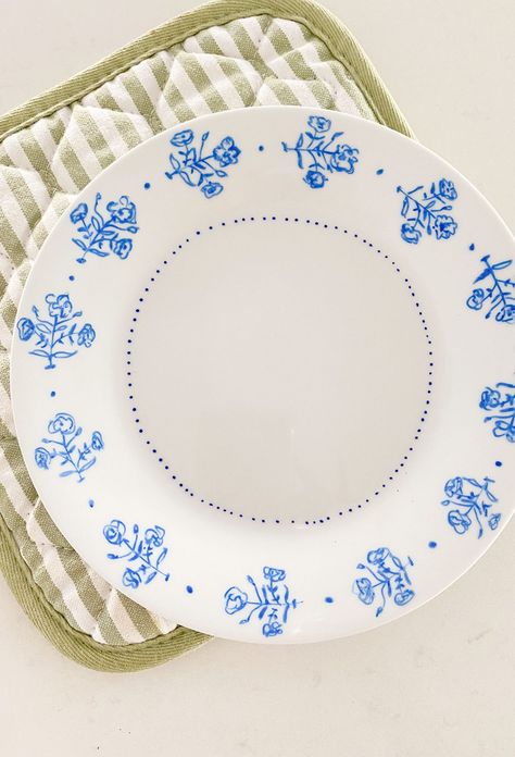 Painting Porcelain Plates - Ashley Brooke Wedding Plates Diy, Ceramic Plates Art, Painting Porcelain, Porcelain Pens, Wedding Plate, Painted Ceramic Plates, Paint Ceramic, Plates Diy, Ashley Brooke