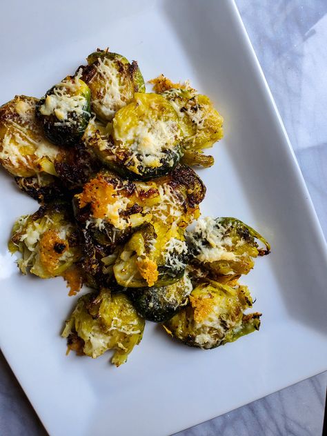 Easy Smashed Brussels Sprouts New Thanksgiving Recipes, Smashed Brussel Sprouts, Smashed Brussels Sprouts, Roasted Brussel, Food Wishes, Brussels Sprouts Recipe, Roasted Brussel Sprouts, Favorite Comfort Food, Vegetable Sides