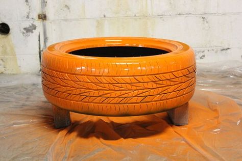 How to Design a Circular Driveway Diy Tires, Tire Diy, Tires Diy, Repurposed Tire, Tire Ideas, Tire Seats, Tire Chairs, Painted Tires, Reuse Old Tires