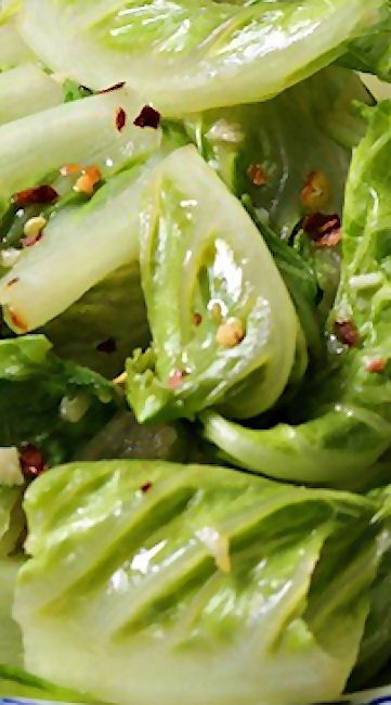 Cooked Romaine Lettuce, Stir Fried Lettuce, Lettuce Stir Fry, Sauteed Romaine Lettuce, Recipes Using Romaine Lettuce, Cooked Romaine Lettuce Recipe, Cooked Lettuce Recipes, Romane Lettuce Recipes, Sauteed Lettuce