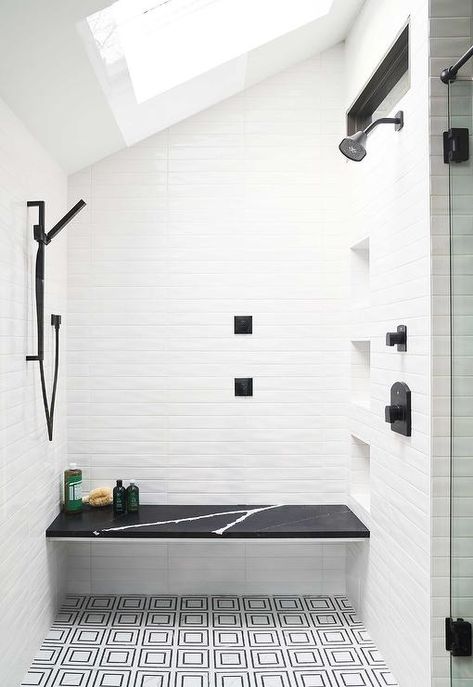 Tile Shower Niche, Mosaic Floor Tiles, Frameless Glass Doors, Black Floor Tiles, Shower Wall Tile, Stone Shower, Marble Showers, Shower Floor Tile, Geometric Floor