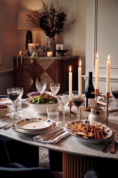 The Soho House guide to hosting friends and family over the holidays - Soho Home Intimate Dinner Party, Babington House, Intimate Dinner, Classic Italian Dishes, Soho Home, Interior Design Consultation, House Bedrooms, Living Room And Dining Room, Soho House