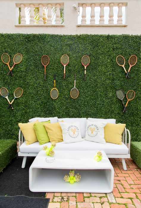 Wimbledon Themed Party, Tennis Backdrop, Tennis Centerpieces Ideas, Tennis Court Party, Tennis Bar, Tennis Clubhouse, Tennis Decorations, Tennis Decor, Tennis Birthday Party