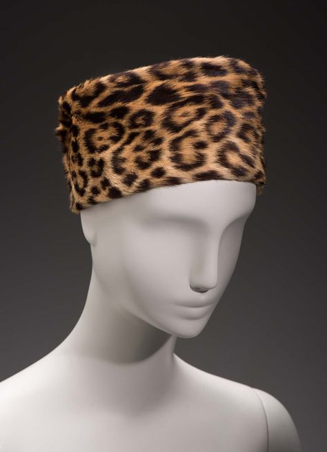 Leopard fur pillbox hat with black silk lining. Leopard Hat, Large Brim Hat, Types Of Hats, Pillbox Hat, Print Box, Street Style Winter, Pill Boxes, Black Silk, Fascinator